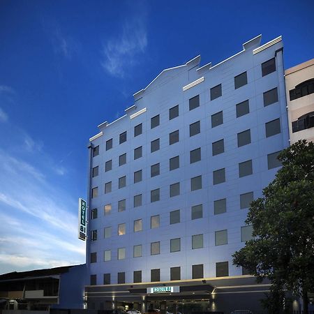 Hotel 81 Premier Hollywood Singapore Exteriör bild